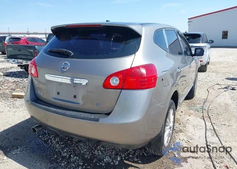 2011 Nissan Rogue S z USA, uszkodzony, nr VIN JN8AS5MT8BW173513